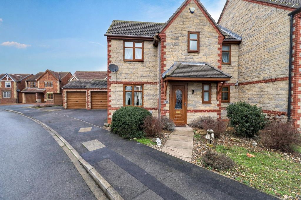 Property photo 1 of 26