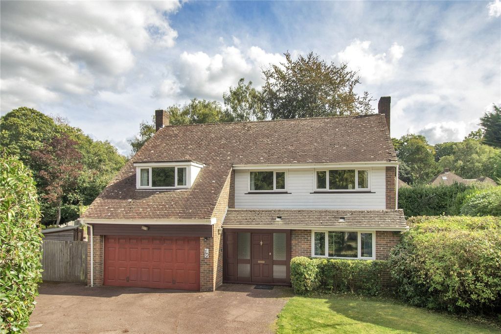 Property photo 1 of 24 10 Malton Way