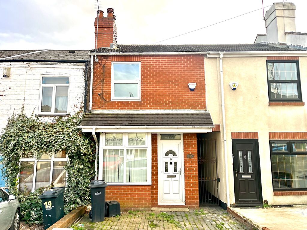 Property photo 1 of 8