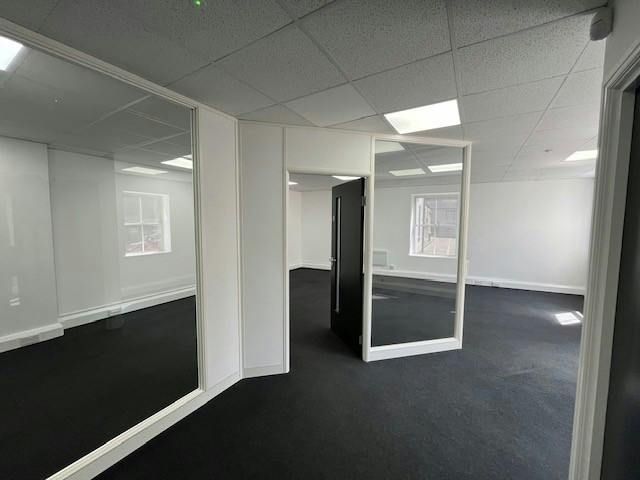 Property photo 3 of 6 2.Jpg