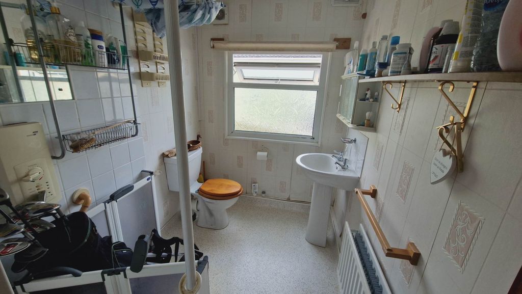 Additional image 9 of 2 bed mobile/park home for salePlanet Park, Delabole PL33