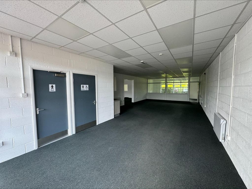 Property photo 2 of 6
