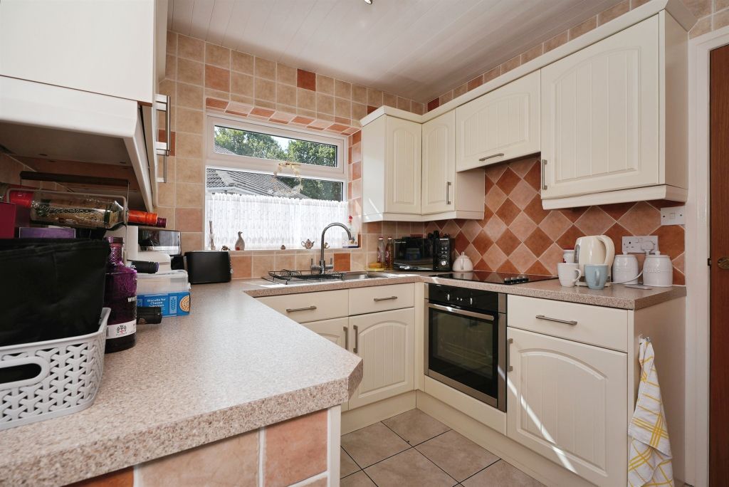 Property photo 3 of 18