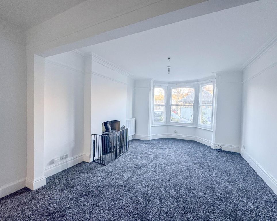 Property photo 2 of 19 20260318_165841660_0.0.Jpg