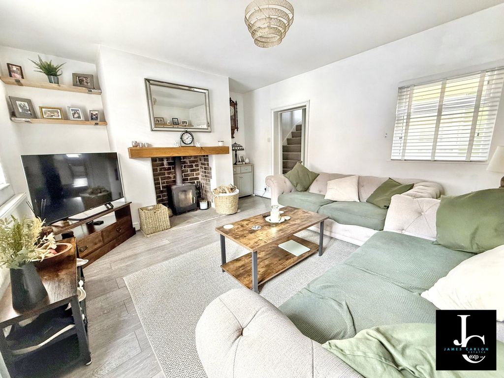 Property photo 2 of 14