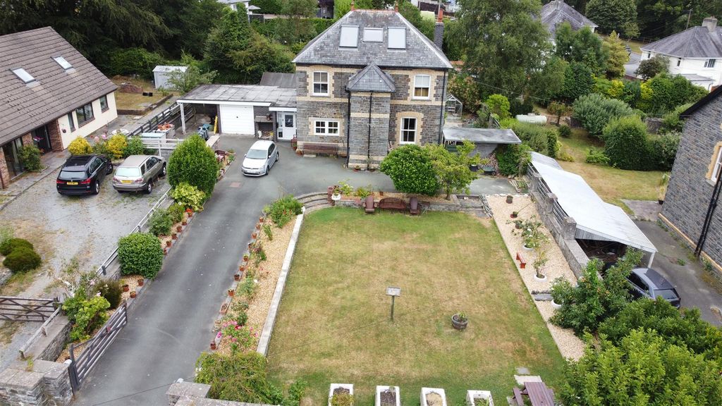 Property photo 2 of 22 Drone 2.Jpeg