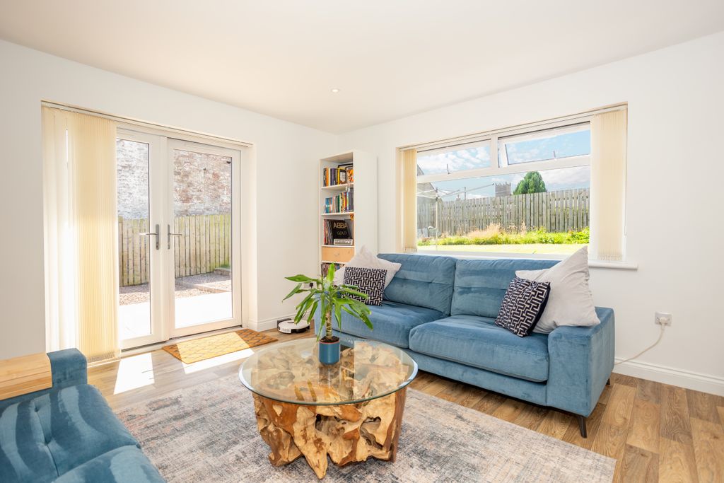 Property photo 3 of 36 Open-Plan Living Room/Kitchen/Diner