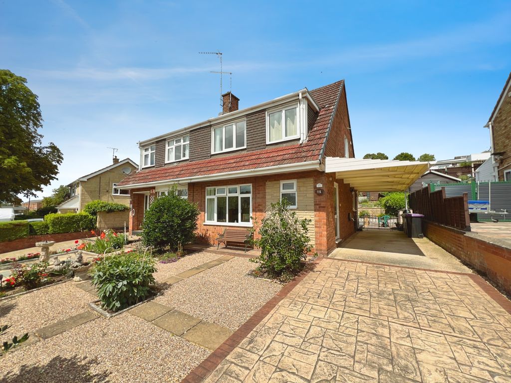 Property photo 1 of 19