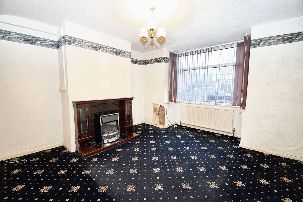 Property photo 2 of 9