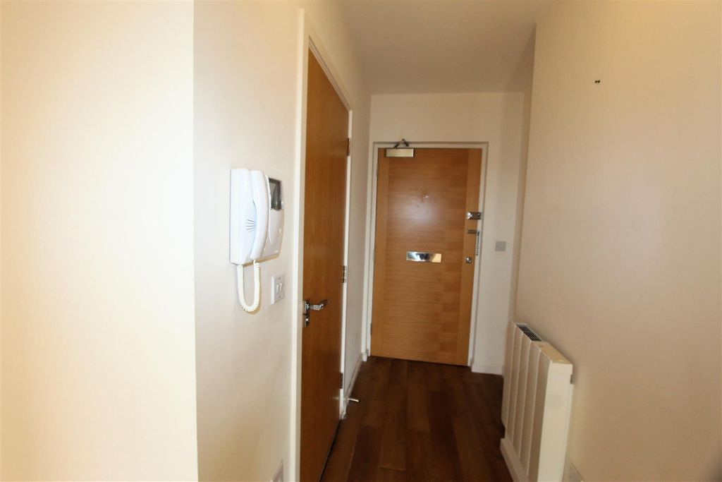 Property photo 2 of 10 1.Jpg