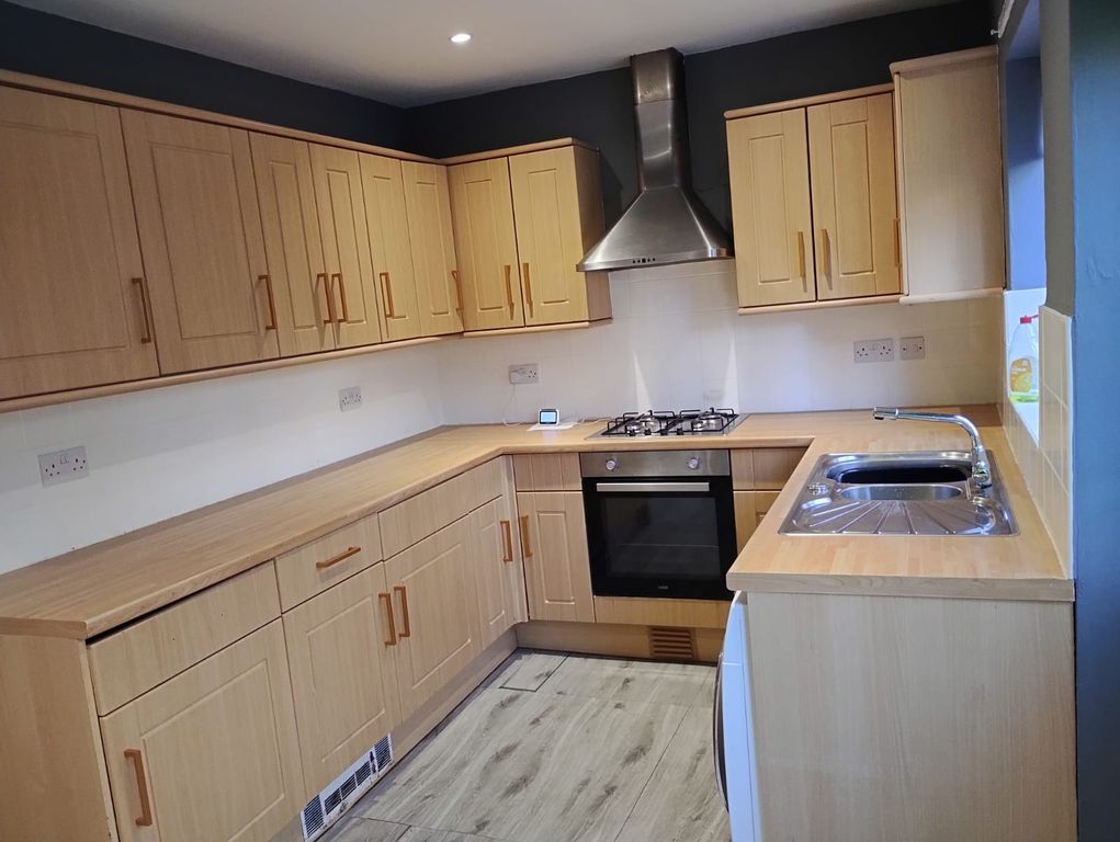 Property photo 3 of 10 Gallery