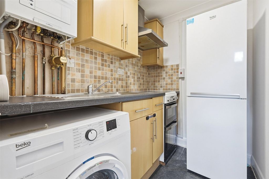 Property photo 3 of 9 Picture No. 04