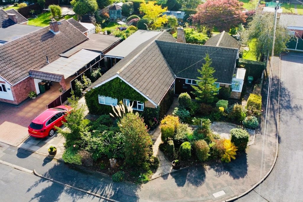 Property photo 1 of 30
