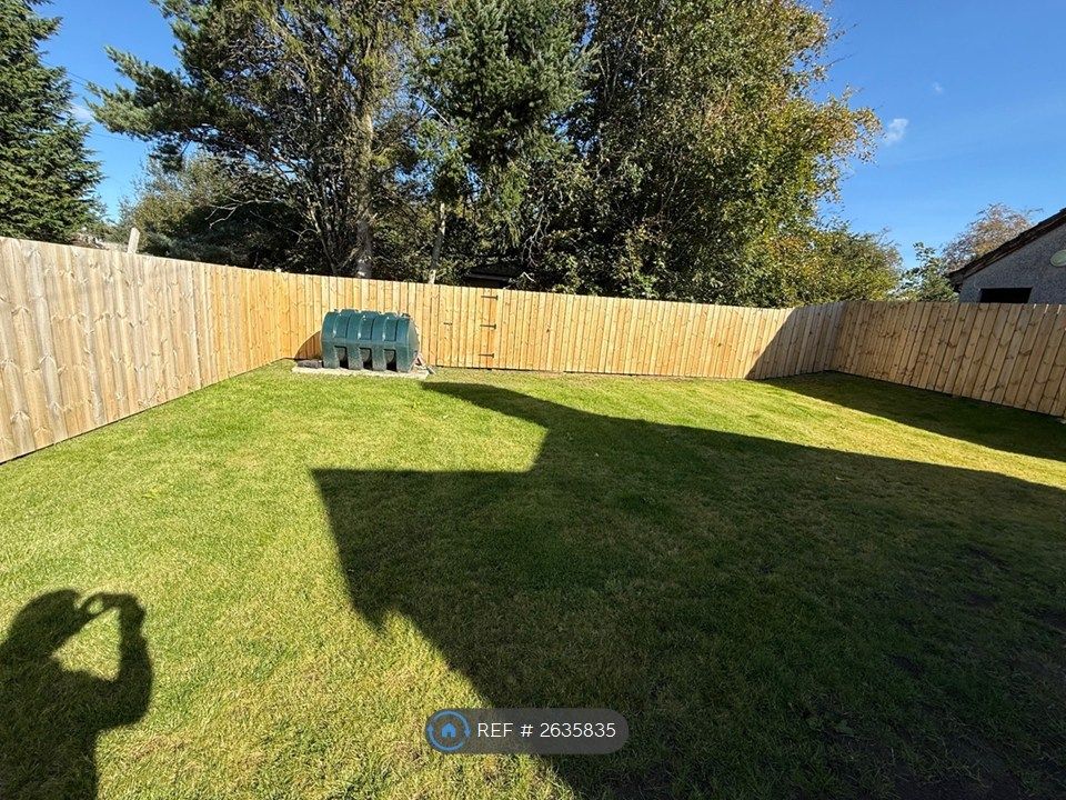 Property photo 3 of 25 Back Garden