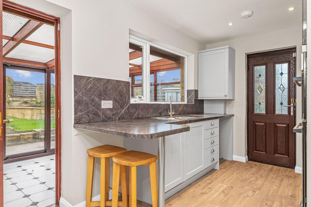 Property photo 3 of 42 Kitchen