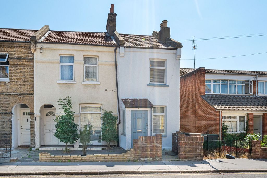 Property photo 1 of 14