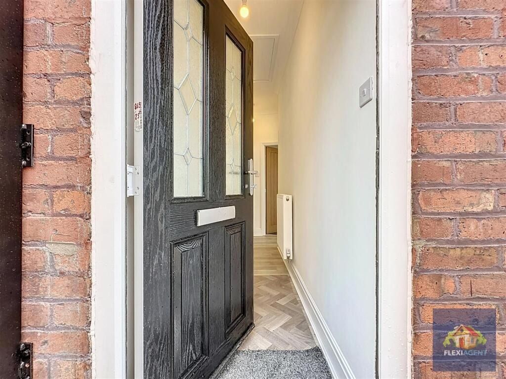Property photo 2 of 36 4303722