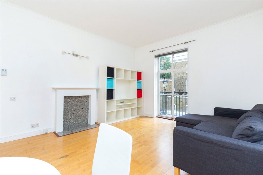 Property photo 2 of 8 Picture No. 13