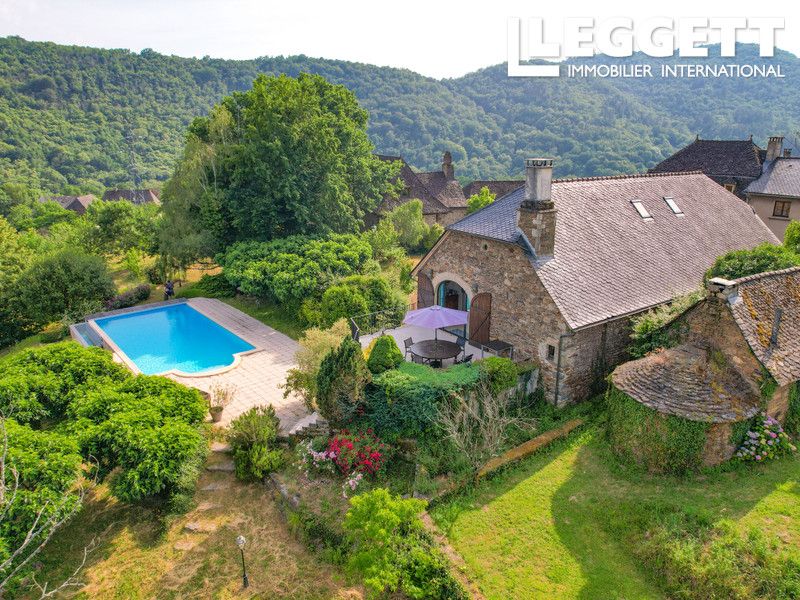 Property photo 1 of 10