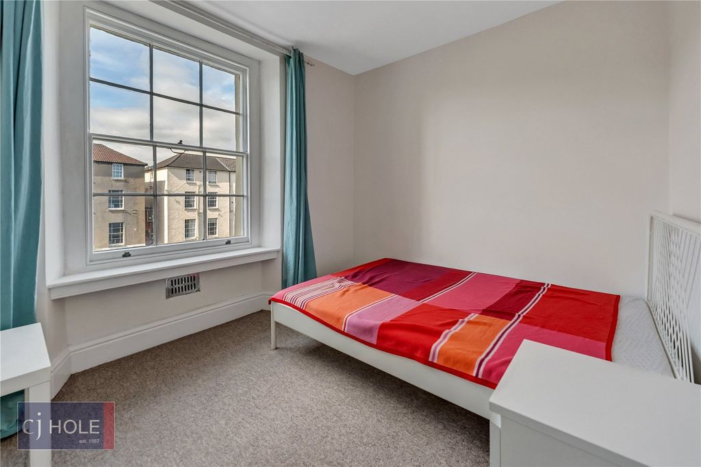 Property photo 2 of 15 Picture No. 07