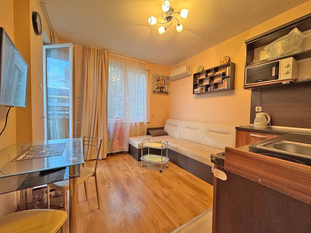 Property photo 2 of 16