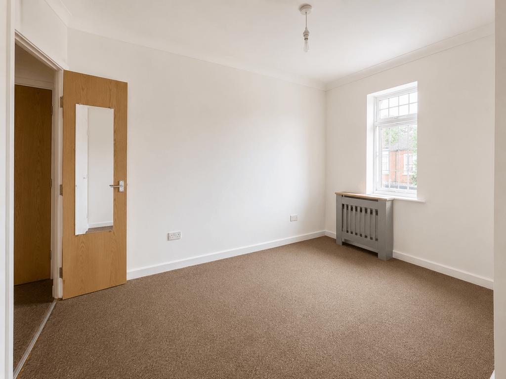 Property photo 3 of 5 Gallery