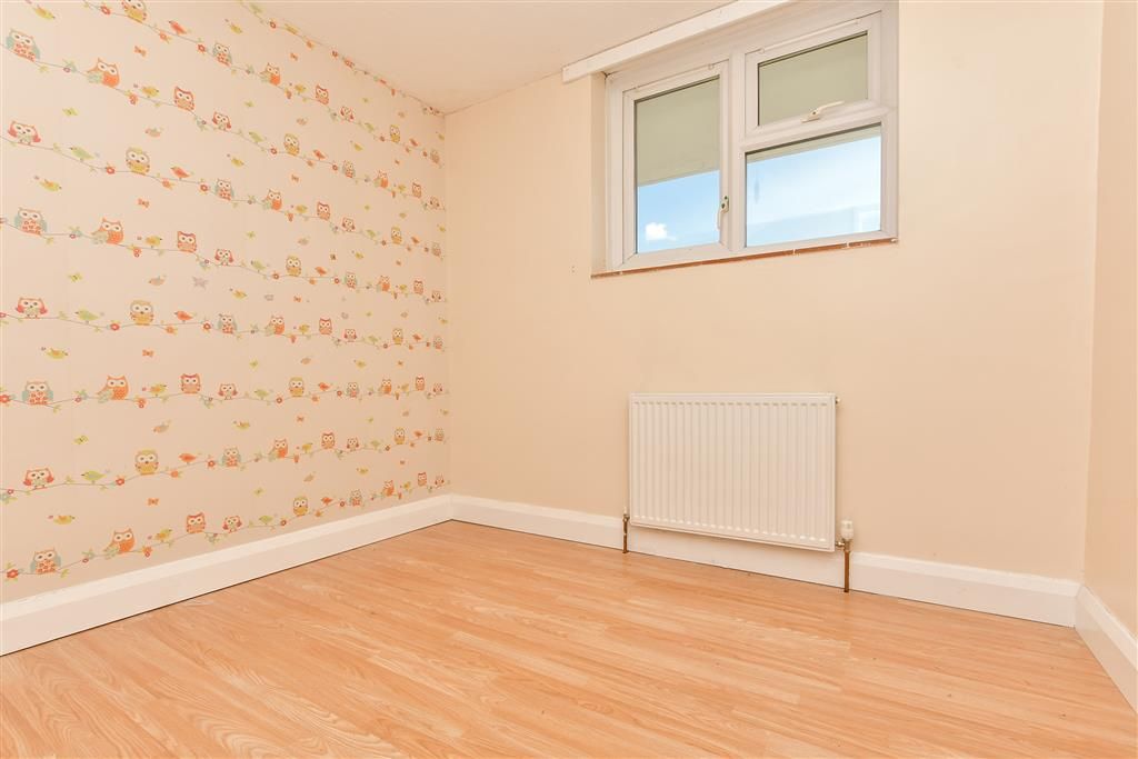 Property photo 2 of 10 Bedroom 3