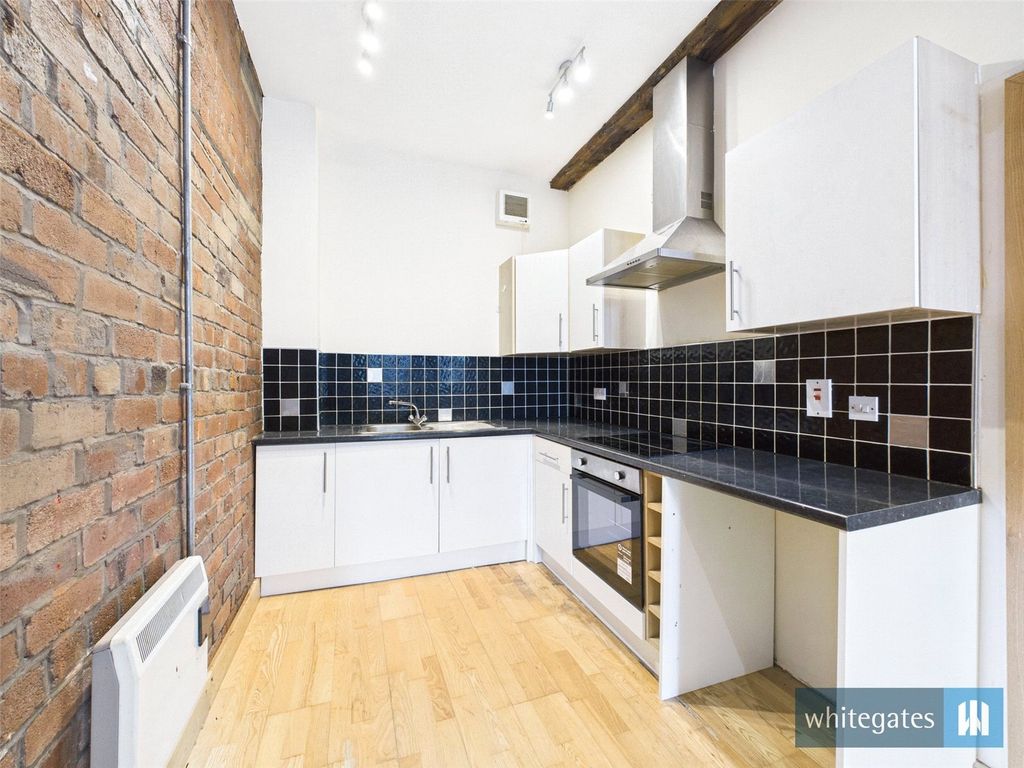 Property photo 3 of 10 Picture No. 24