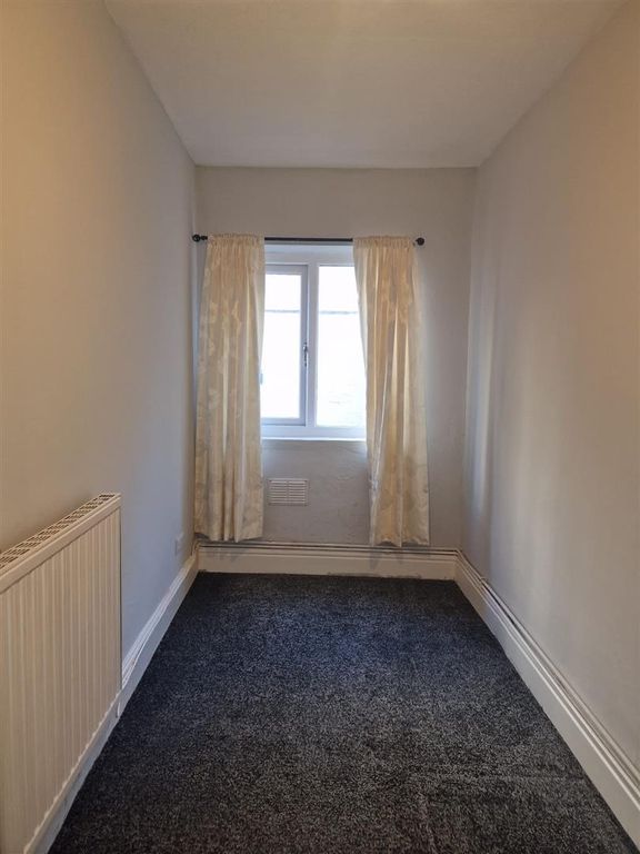 Property photo 2 of 5 1 Dale Street Mews Bedroom.Jpg