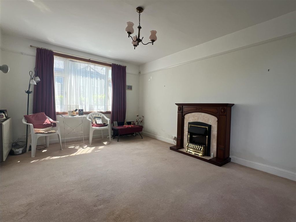 Additional image 8 of 3 bed semi-detached house for salePendarves Road, Penzance TR18
