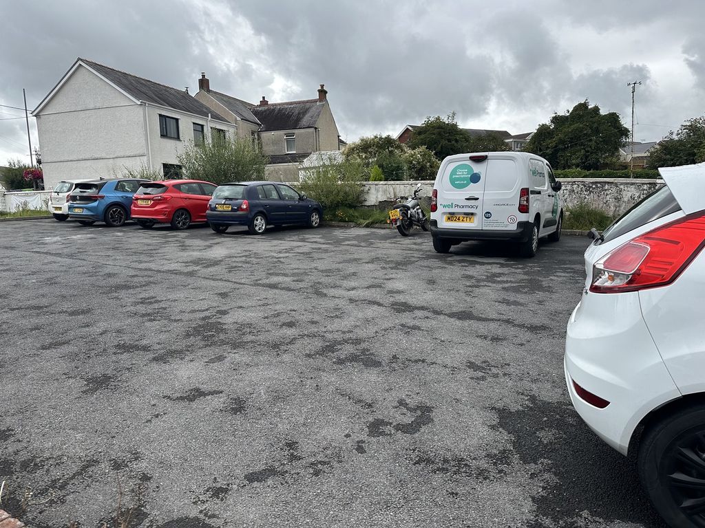 Property photo 2 of 4 Not Specified