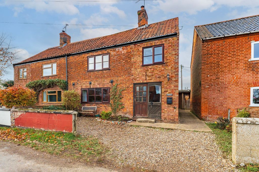 Property photo 1 of 23