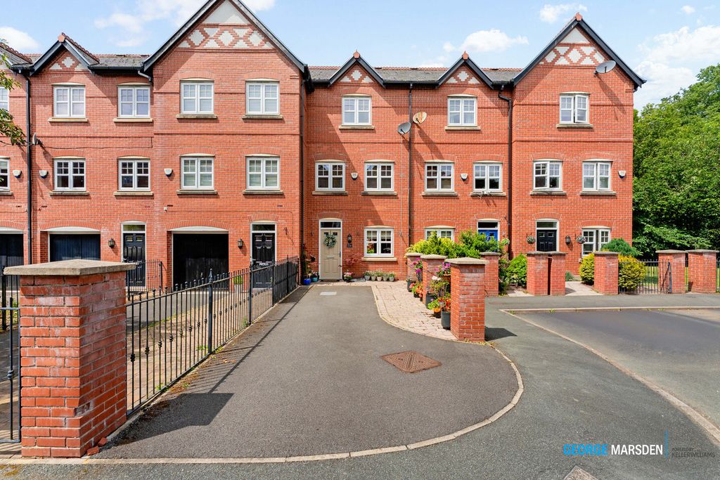 Property photo 1 of 37