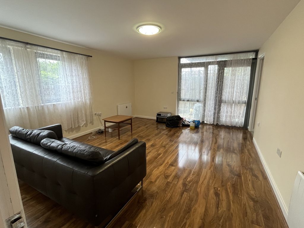 Property photo 1 of 12 Image -02