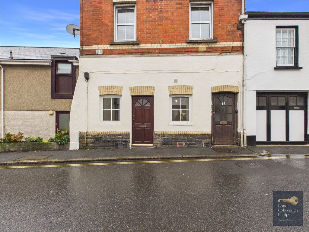 Property photo 1 of 17 Picture No. 16