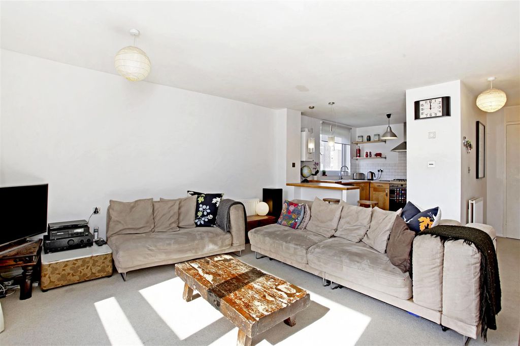 Property photo 3 of 9 Reception Room