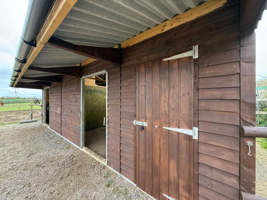 Property photo 2 of 15 Stables