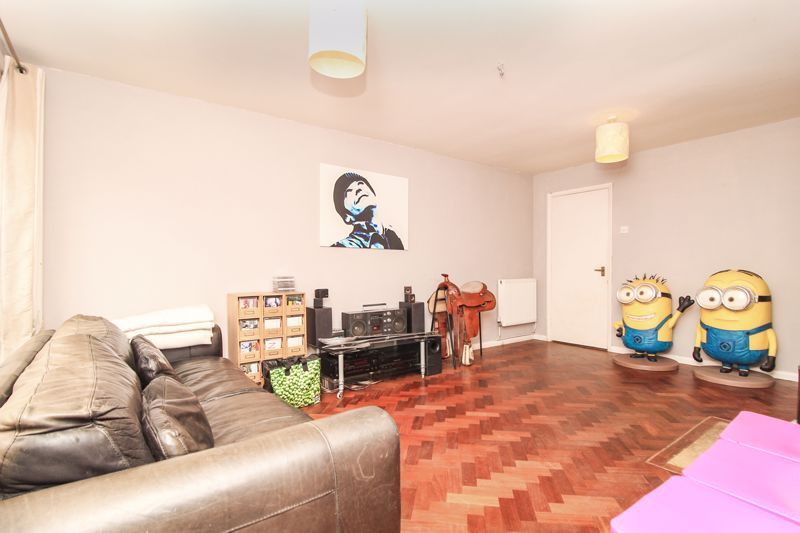 Property photo 3 of 15 Living Room