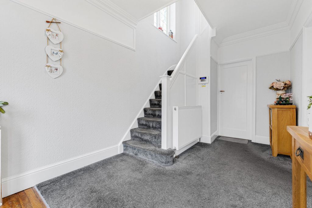 Property photo 3 of 53