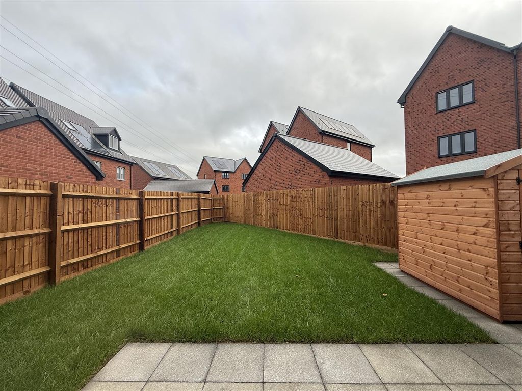 Property photo 2 of 13 Image00033.Jpeg