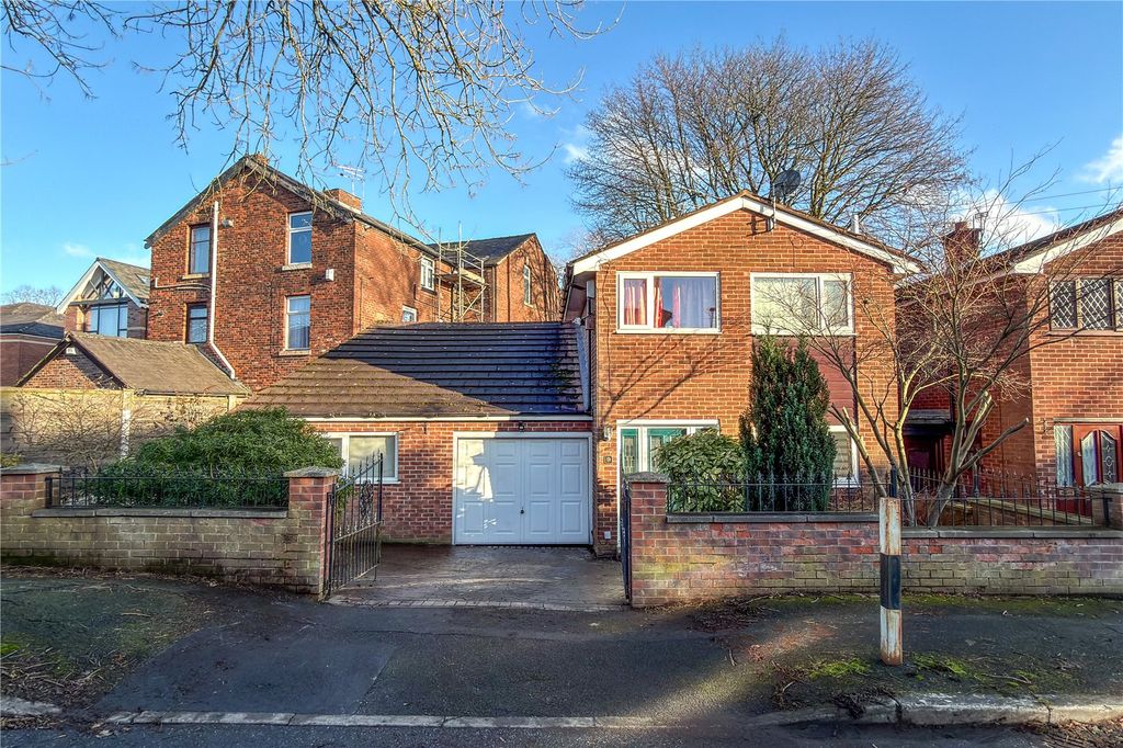 Property photo 1 of 19 External