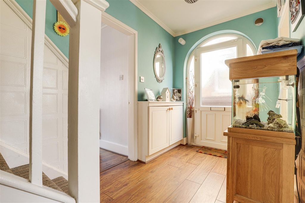 Property photo 2 of 19 13.Jpg