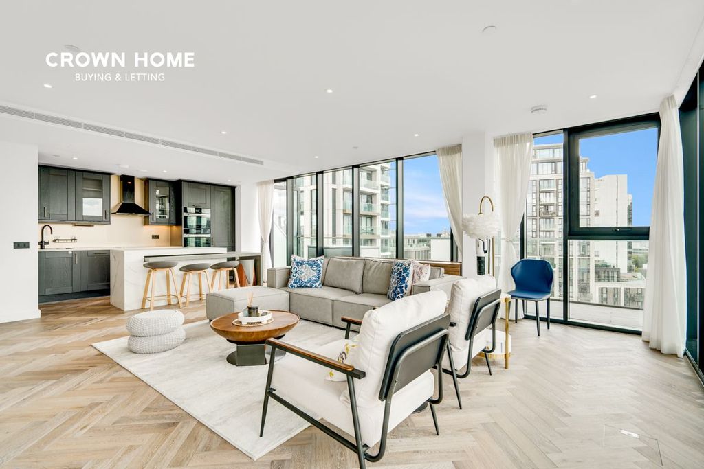 Property photo 3 of 31