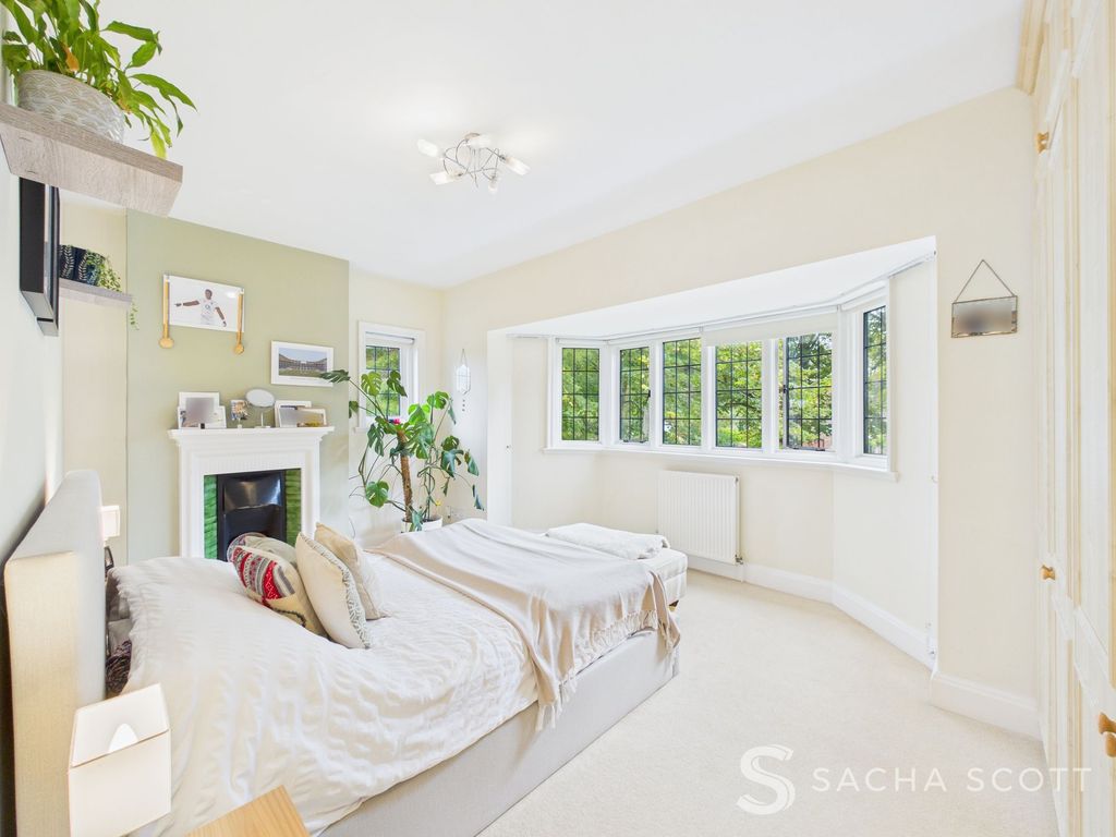 Property photo 3 of 23 Primary Bedroom