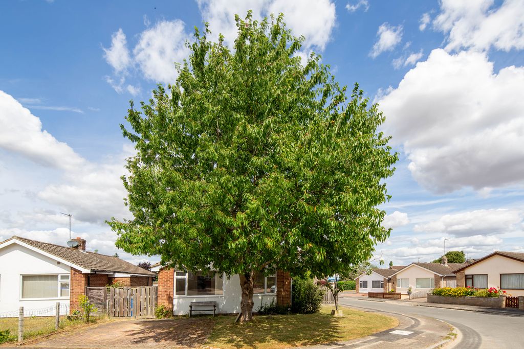 Property photo 1 of 18 Front