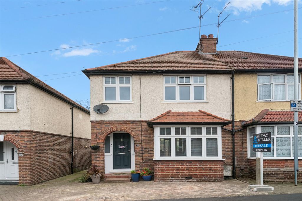 Property photo 1 of 19