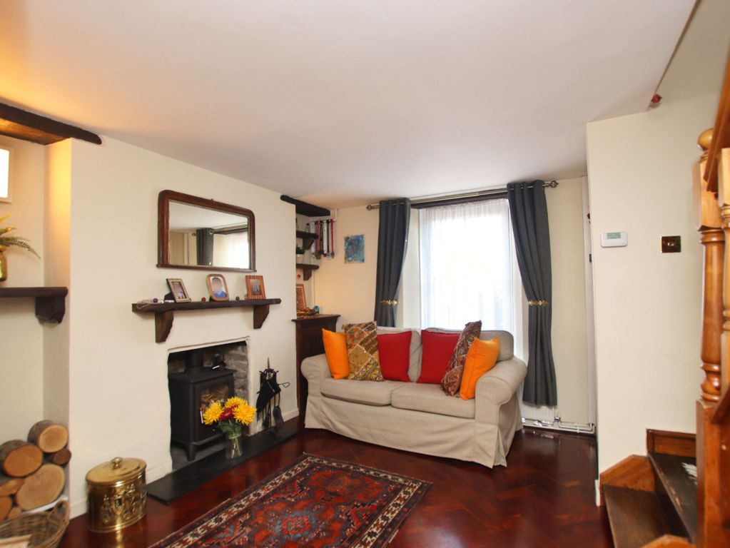 Property photo 2 of 14
