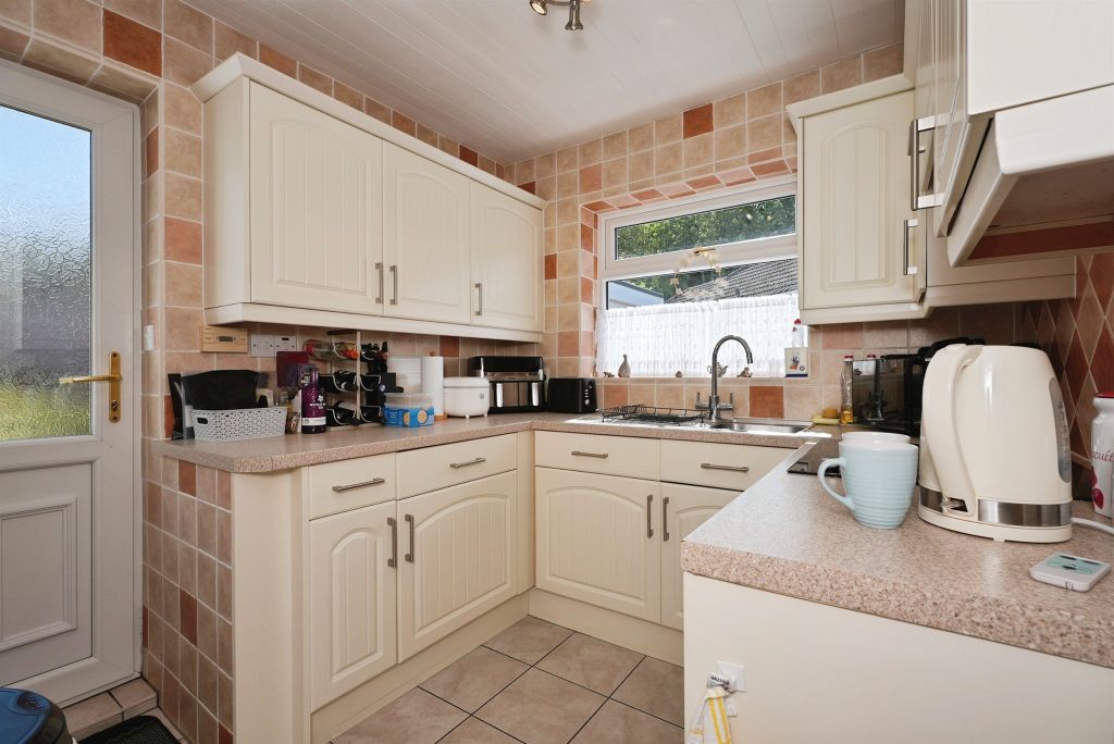 Property photo 2 of 18