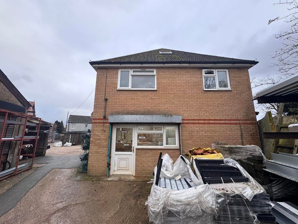 Property photo 2 of 16 Image00020 Copy.Jpg