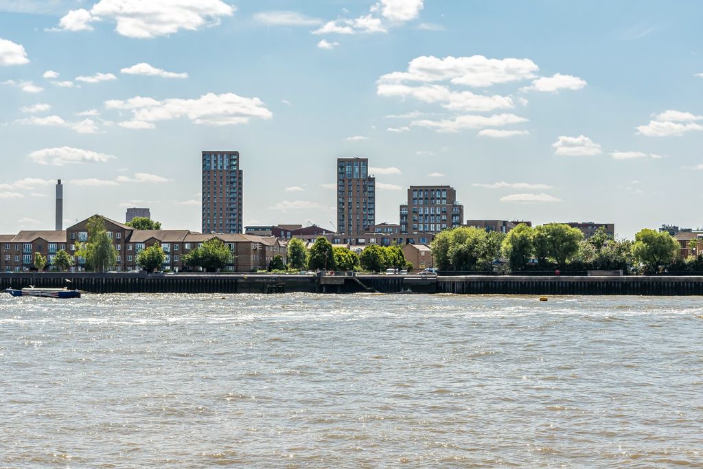 Property photo 3 of 16 4740814